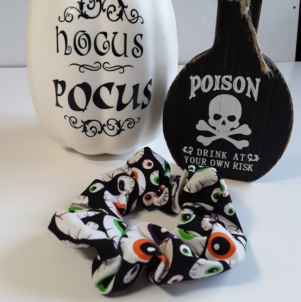 Handmade Halloween scrunchie.
